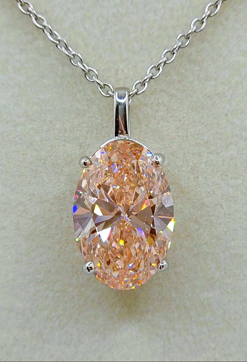 7 Ct VS1 Fancy Vivid Pink Diamond Necklace, Platinum 950