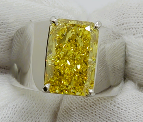Gentleman's Ring: 7.3 Ct VS2 Yellow Diamond, Platinum 950