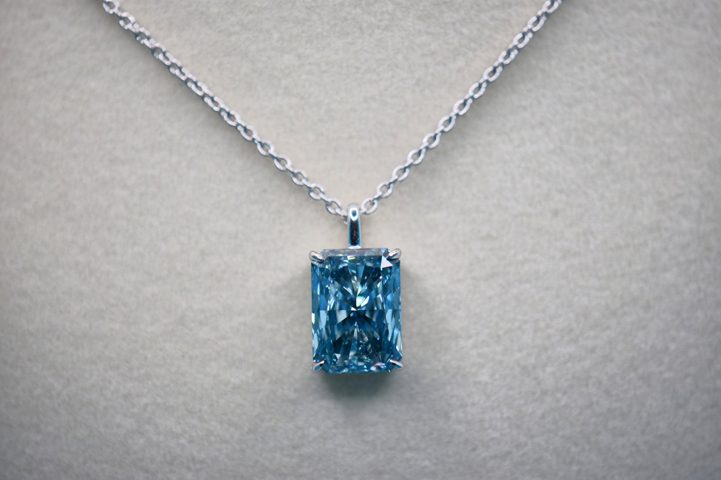 6 Ct VS1 Fancy Vivid Blue Lab Grown Diamond, Platinum 950, Pendant Necklace 18"